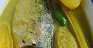 Ikan kembung, ikan selayang dan ikan selar tu aku selalu tak dapat beza, ingatkan sama saja hihi rupanya berbeza. Resepi Ikan Selar Kuning Masak Lemak Cili Api Koleksi Resepi Mudah