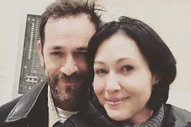 Fellow human and cancer warrior. Former Beverly Hills 90210 Star Shannen Doherty Says Cancer Is Back Almost One Year After Co Star Luke Perry S Death Abc News
