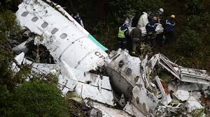 El acto litúrgico se llevará a cabo a las 2:00 de la tarde en el cerro. Familiares De Victimas De Accidente Aereo De Chapecoense Buscan Indemnizacion En Bolivia