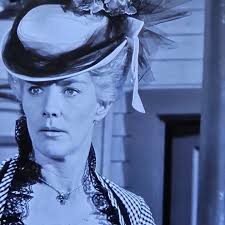 Watching 1959 Episode of The Twilight Zone. Saw Jeanne Cooper, Mrs.  Chancelor, acting as a saloon girl in 1889. Very pretty woman.