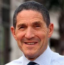 Moneyweb radio shows, livestream and episodes