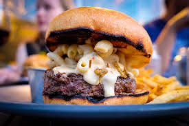 Burger W 3 Cheese Macaroni And Fried Jalapeno Straws Table 9 Burger Best Burger Recipe Fried Jalapenos
