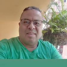 El inspirado (sueter verde)