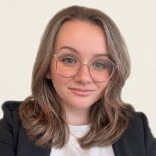 It's been 8 years since I started in storage. My first property was a huge  rehab, 50% filled with tenants renting under the table from a stealing  manager, high crime area, known