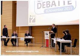 9.life is a ﬁght, but not everyone's a ﬁghter. 8 Contoh Teks Debat Dalam Bahasa Inggris Terbaik