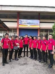 Graduan kolej vokasional berpeluang untuk ke ipta, ipts, dan institut latihan kemahiran awam dan swasta, atau terus ke alam pekerjaan. Kolej Vokasional Tanah Merah Hensem Berbaju Acson D Bengkel Pagi Ni Kelas Diploma Tahun 2 Baju Ascon Tq Radzi Radzi Eleccond Service And Trading Tanah Merah Aircond Restcond Facebook