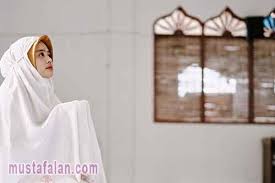Doa Setelah Sholat Sendiri Di Rumah Singkat Latin