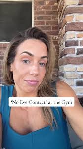 Understanding Eye Contact and Attraction at the Gym