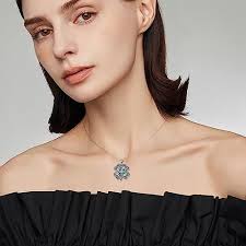 Prabos: YAFEINI Clover Necklace Moonstone/Moss Agate Sterli...