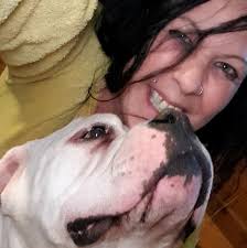 Does anyone know who owns the black VW Touran parked