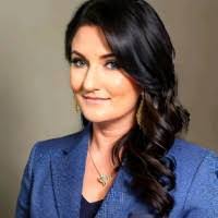 Ashley Efaw's Instagram, Twitter & Facebook