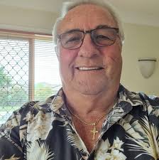 How to find pet sitting clients in Logan?