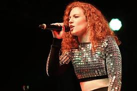 Stream tracks and playlists from jess glynne on your desktop or mobile device. Jess Glynne Goes In Light In First Performance Since Vocal Surgery The Naked Vocalist