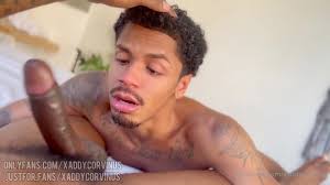 Gaktrizzy takes big dick- Xaddy Cornivus dominates