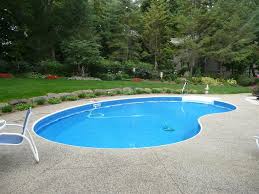 Wie Man Dein Eigenes Schwimmbad Im Haus Errichtet Privates Container Indoorpool Terrasse Selberbauen Garte Schwimmbad Designs Schwimmbader Moderner Patio
