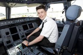 Pilots Are Wanted At Jettly Please Contact Us Today Pilot Pilotswanted Airplane Airline Airplanepilot Airlinepilot Airplane Pilot Pilot Private Pilot