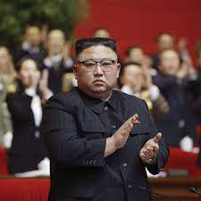 Everyone in north korea is heartbroken over leader kim jong un's apparent weight loss, said an unidentified resident of pyongyang quoted on the country's tightly controlled state media, after watching recent video footage of kim. Nordkorea Kim Jong Un Will Seine Jugend Auf Parteilinie Halten Politik