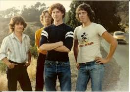 Here's a hairstyle that men with thin hair will love. Hairstyle For Tall Boy Naskah M