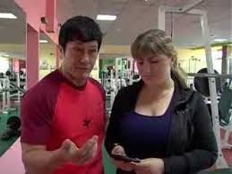как убрать жир с ягодиц и бедер в тренажерном зале Kak Ubrat Zhivot Youtube Programmy Pohudeniya Fitnes Trenirovki