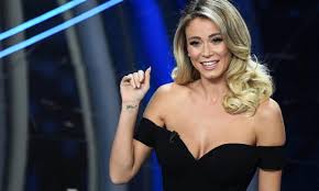 Старые приятели на одном поле. Dileta Se Opushti Vo TurciÑ˜a A So BuÑ˜noto Dekolte Go Zapali Instagram Foto