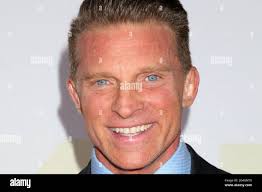 Steve burton hi-res stock photography and images