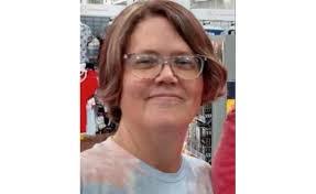 Crystal Hazen's Instagram, Twitter & Facebook