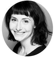 Amanda Reck's Instagram, Twitter & Facebook