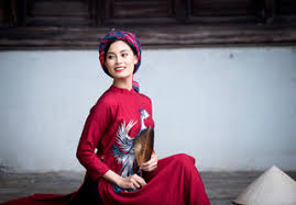 Một thân một mình vào nam lập nghiệp, nhận được nhiều lời mời mọc, thậm chí gạ tình trắng trợn, thời gian đầu ngọc anh khủng hoảng, suy sụp và chỉ biết khóc. Ngá»c Anh ThÆ°Æ¡ng Nhá»› á»Ÿ Ai Tin Tá»©c Vá» Ngá»c Anh ThÆ°Æ¡ng Nhá»› á»Ÿ Ai Cáº­p Nháº­t Má»›i Nháº¥t Ä'á»i Sá»'ng Viá»‡t Nam