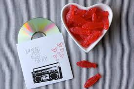 Quel cadeau lui offrir ? Saint Valentin 22 Cadeaux A Faire Soi Meme Pour L Etre Aime