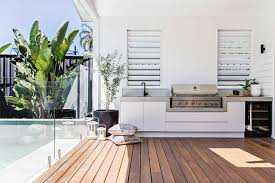 Pin By Nicole Bird On Exterior Outdoor Outdoor Kitchen Design Outdoor Rooms Outdoor Bbq Kitchen