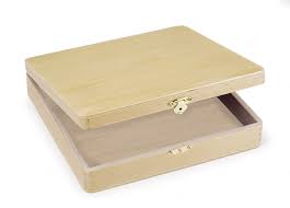 Decorating with cigar boxes is easy because you can transform each one to match your decor in any given room. Darice Unfinished Wood Cigar Box 8 375 X 8 125 X 1 75 Inches Walmart Com Walmart Com