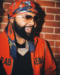 Robert Bufford's Instagram, Twitter & Facebook