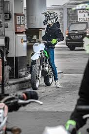 56+ gambar kartun keren wallpaper, paling gokil! 33 Ide Cogan Klx Fotografi Gambar Foto Teman