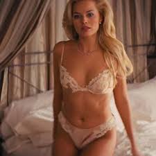 Margot Robbie stripping off for X-rated scene in The Wolf Of Wall Street  nearly cost her huge role - Daily Star