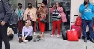 Movimiento por Nuestros Desaparecidos se deslinda de protesta frente a FGR; llama a mantener lucha no violenta