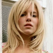 Caitlin Hoffmann's Instagram, Twitter & Facebook