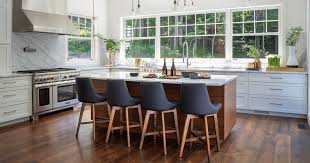 Idéal pour la petite cuisine manquante espace armoire. Tabourets En Bois Comptoir Cuisine Et Ilots Canadel