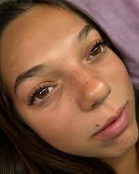 מזמינה אתכם אליי לקליניקה 🌺 ויצמן 58, מכון היופי של ימית טובול , צמוד  להרמיטאז. עיצוב גבות🧵 הרמת ריסים 👁️ איפור קבוע 🖊️ הדבקת ריסים 👁️ רימובר  🖊️ ☑️ הנחה לחיילים💚 ☑️