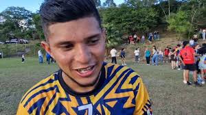 Cesar Elvir Prieto, cónsul honorario de Ucrania en Honduras, antes de  exponer el documental ganador del Oscar "20 días en Mariúpol", primera  ciudad que sufrió el conflicto entre Ucrania y Rusia, hoy