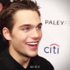 Dylan Samantha Logan Sprayberry