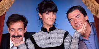 Les inconnus est un trio comique français réunissant didier bourdon, bernard campan et pascal légitimus.ils étaient initialement cinq, avec smaïn et seymour brussel qui quittent le groupe un peu plus d'un an après sa création. Massimo Lopez Tullio Solenghi E Il Ricordo Del Trio Roba Da Donne