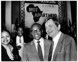 Ramaphosa, başkan yardımcısı olarak atandı. Intersecting Lives During And Beyond The South African Freedom Struggle The Case Of Cyril Matamela Ramaphosa And Olof Palme National Museum Publications