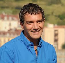 Antonio banderas, one of spain's most famous faces, was a soccer player until breaking his foot at the age of fourteen; Film Antonio Banderas Und Seine Kinorollen Bilder Fotos Welt