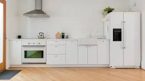 clutter free kitchen