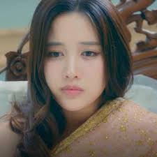 Top freen or top Becky? : r/GirlsLove