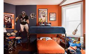 For adults who love sports, ideas for sports themed rooms include your den, man cave, woman cave, or cinema room. Football Room Decor Ideas Novocom Top