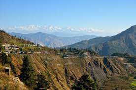 Since the hill station heavy snowfall during winters, many tourists flock here in huge numbers. Dhanaulti Mussoorie Timings Accessibility Best Time To Visit