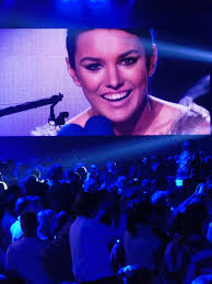 She first made a name for herself after winning local talent competitions, and in 2005 scored a top placing in the european. Soubor Ewa Farna 5939979188 Jpg Wikizpravy