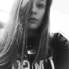 Larissa Baird (larissabaird)