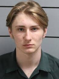 Carpenter arrested without incident for Battery